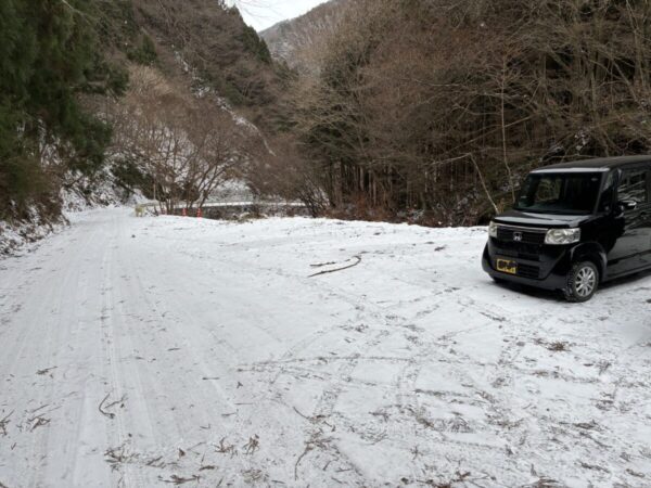 明神平の大又駐車場の画像